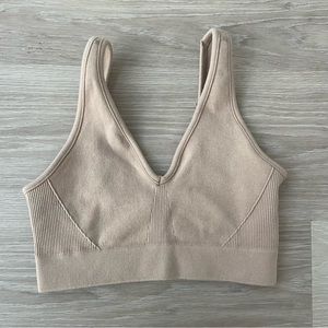 Everlane sports/ lounge top